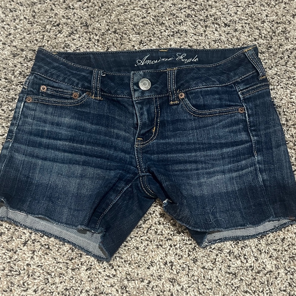 American Eagle Outfitters Women’s Dark Blue Frayed Hem Jean Shorts
